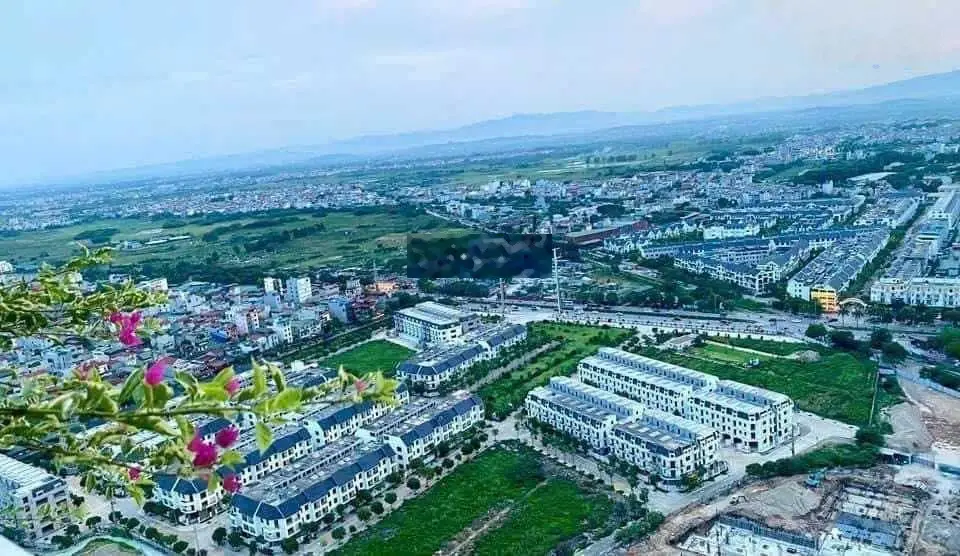 Căn nhà vườn trục đường 20.5m duy nhất có giá bán 20.5 ty cả nhà
