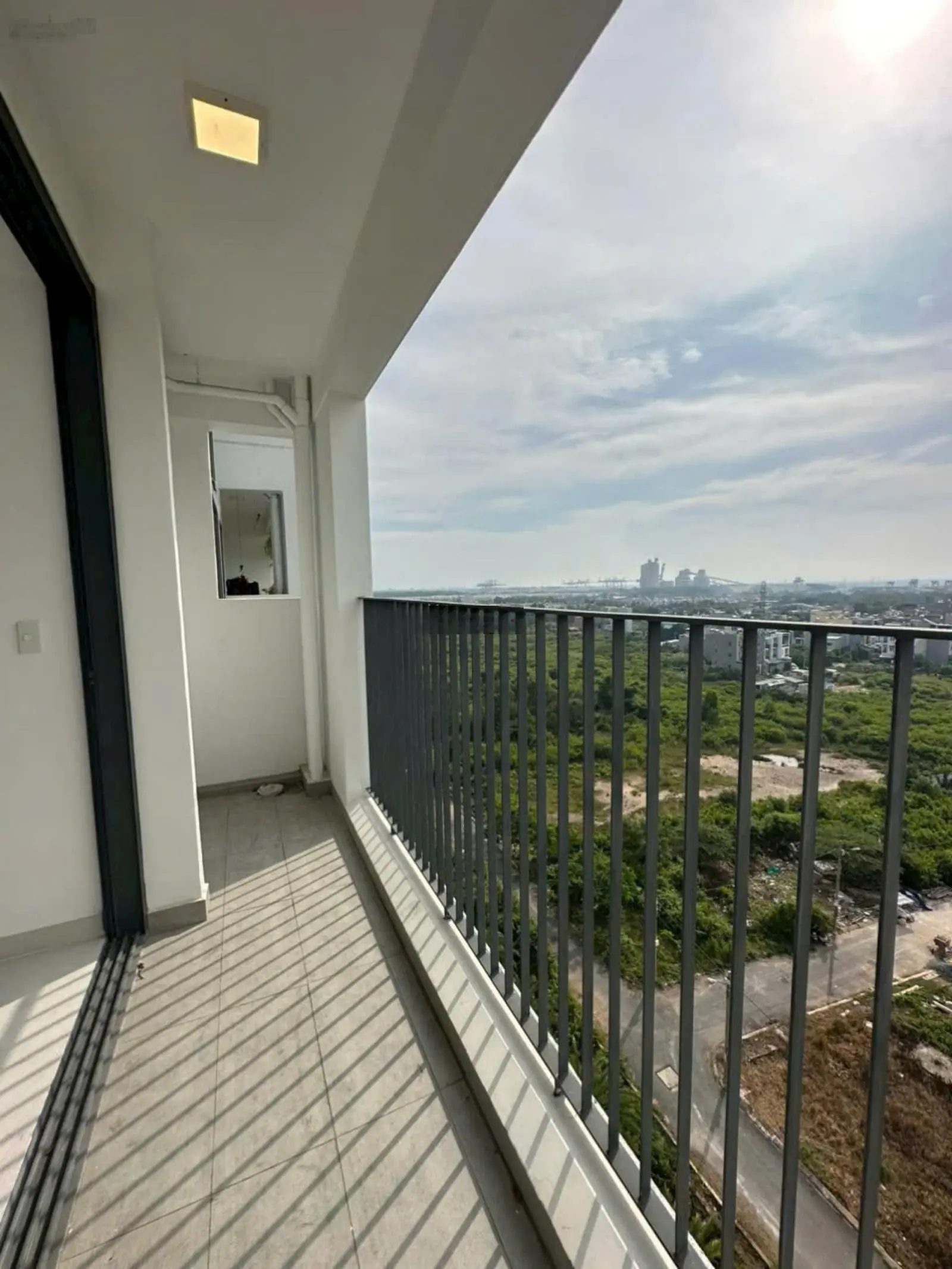 Bán căn hộ đã có Sổ Hồng Riêng - Q9 kế bên Q2 - nhà mới. 50m2 - 52m2 - 55m2 - 57m2 giá 1tỷ750