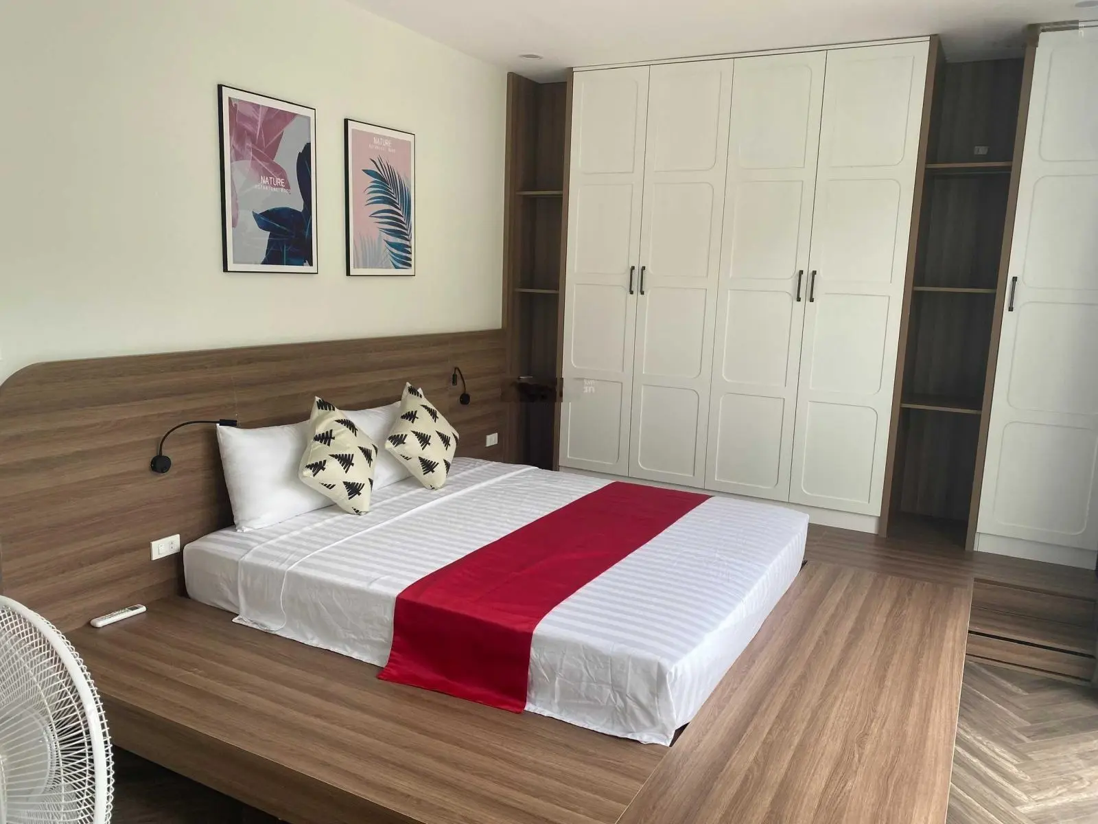 Cần bán gấp Biệt thự mặt hồ 250m2, lô góc dự án Venus Resort Flamingo Đại Lải, LH: 0931 793 ***