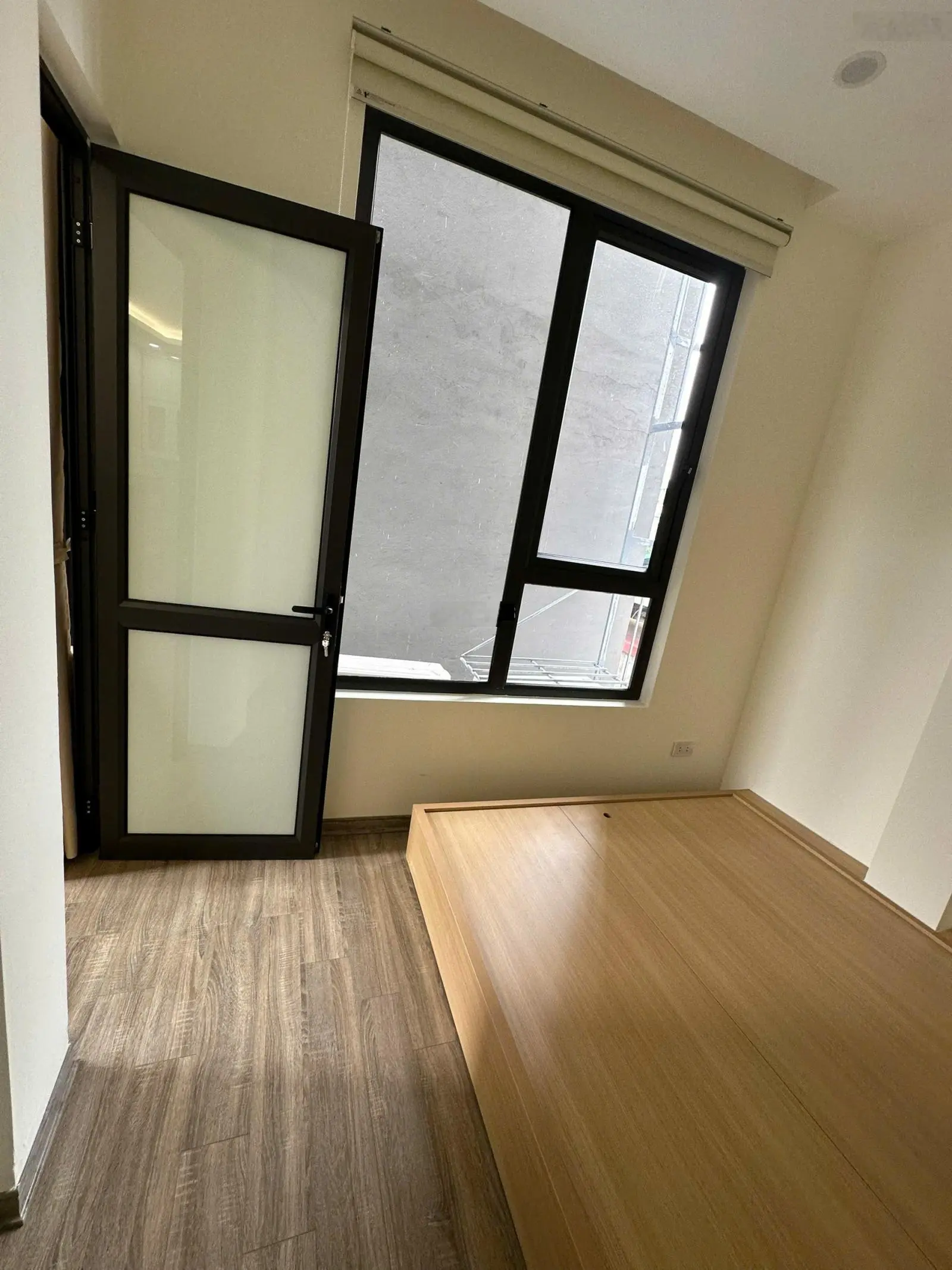 Bán CCMN Cổ Nhuế 2, sát đường Tây Thăng Long, DT 43m2 - MT 6m * 5 tầng thang máy, 9PN khép kín