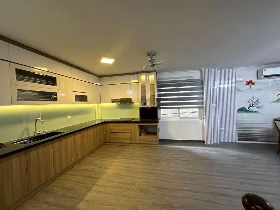 Bán nhà Xã Đàn,Đống Đa, 46m2 x 5 Tầng, Mặt ngõ kinh doanh, 13.8 tỷ