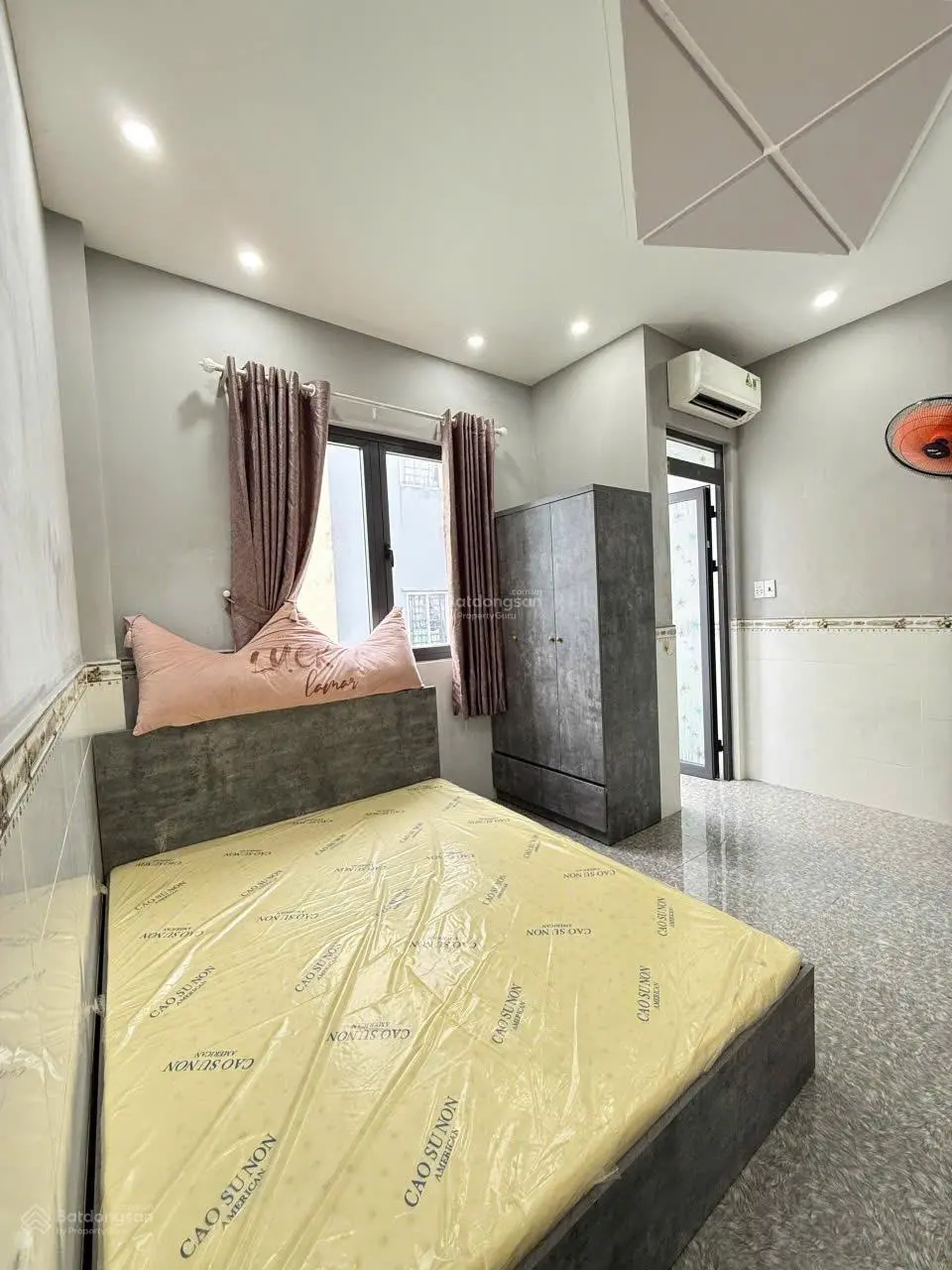 Bán nhà hẻm xe hơi rộng 5m đường Âu Dương Lân P3Q8. 4 lầu 13 phòng. Giá 10.5 tỷ thương lượng