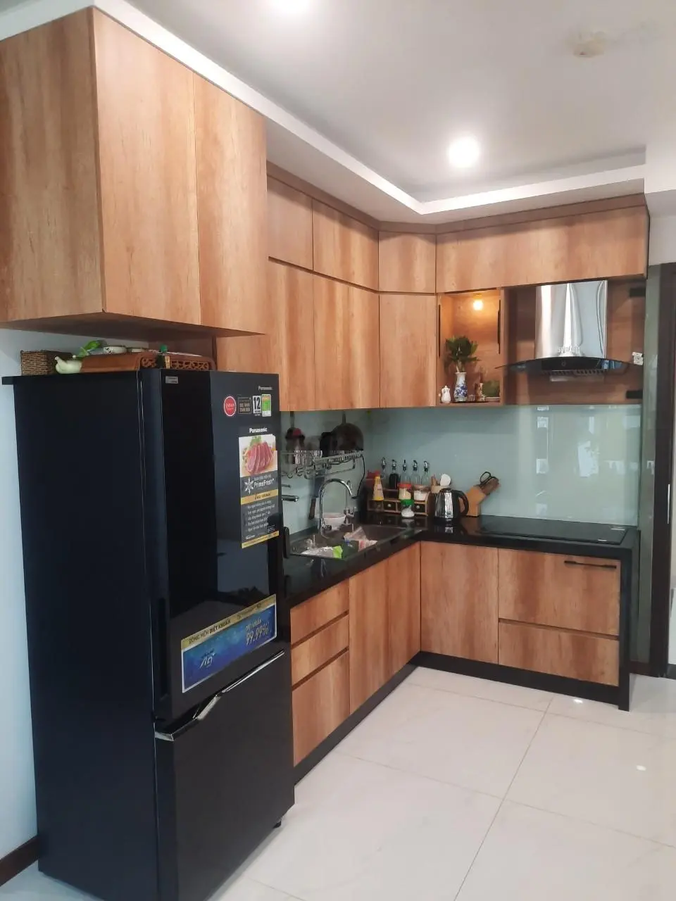 Bán căn hộ Res Green Tower, 2PN, 2WC, 65m2, có nội thất, có sổ hồng, giá: 3 tỷ 5