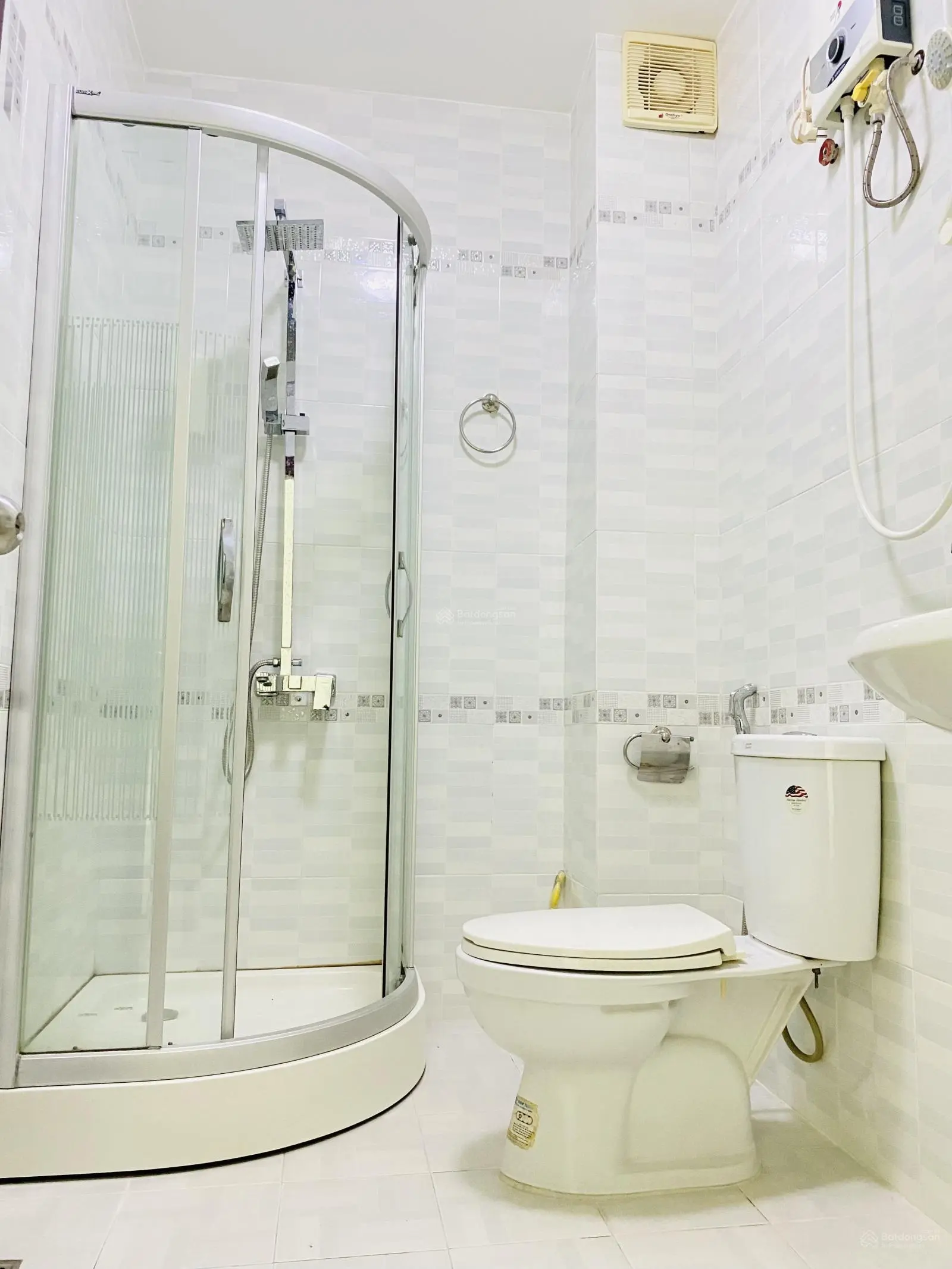 Tôi chính chủ cần bán căn nhà tâm huyết, vị trí nằm gần trung tâm hành chính, tiện ích liền kề