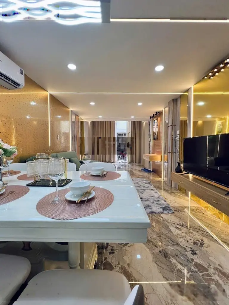 Bán nhà ngay khu Bàu Cát, Ni Sư Huỳnh Liên, Phường 10, Tân Bình, hbg, 48m2, Giá 5.85 Tỷ