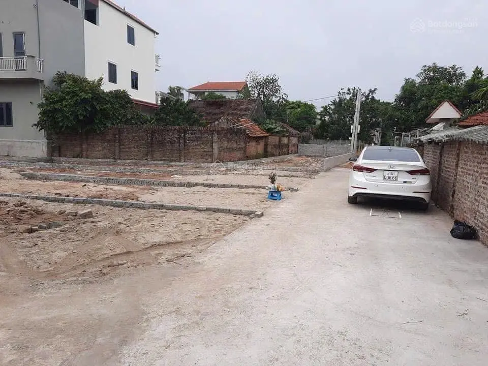 LÔ ĐẤT GIÁ ĐẦU TƯ 68m2, ô tô đỗ cửa, trung tâm thị trấn Phúc Thọ. Cách quốc lộ 32 chỉ 800m.
