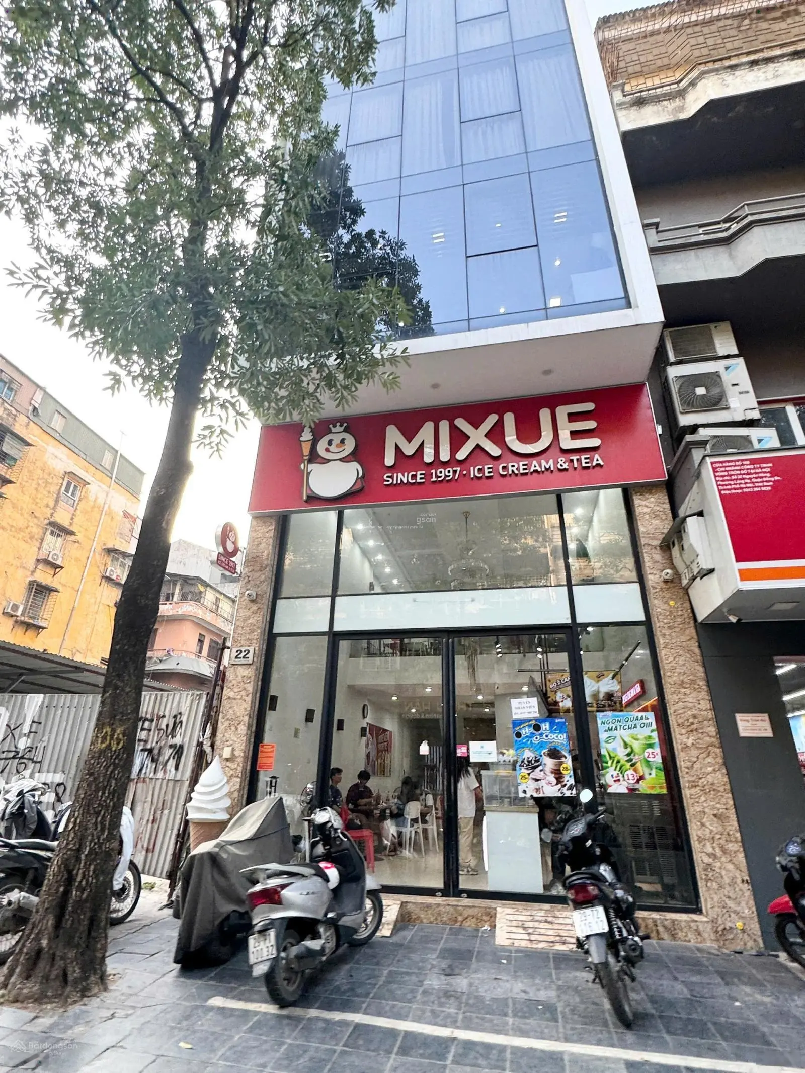 Bán nhà mặt phố Khuất Duy Tiến, Thanh Xuân Trung, 120m2, MT đẹp, giá 45 tỷ, kinh doanh sầm uất