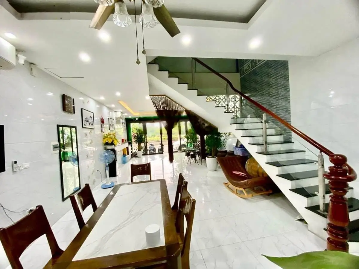 Bán nhà liền kề trịnh văn bô 79m2 vỉa hè kinh doanh tương tai cực sáng chỉ 21.5 tỷ