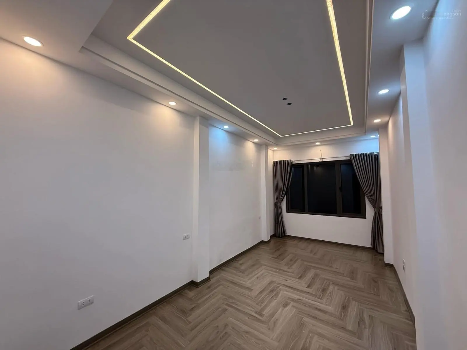 Hiếm chỉ 4.65 tỷ đã có nhà hộ khẩu Ba Đình ngõ 639 Hoàng Hoa thám