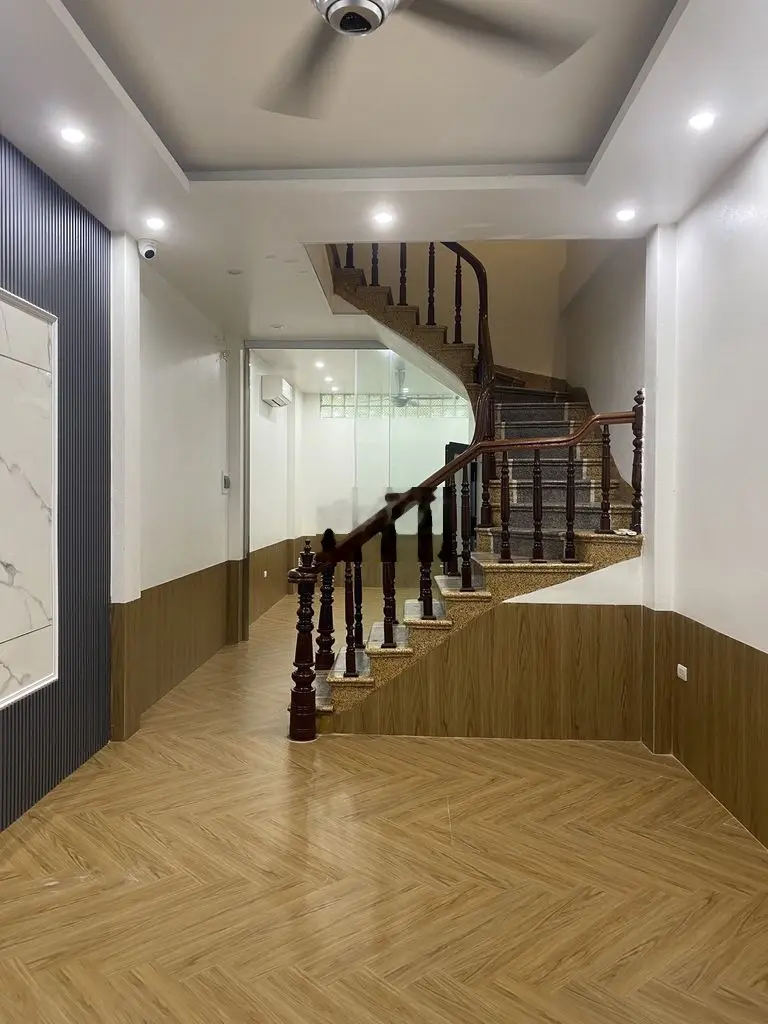 Nhà 50m2 Dân Xây - TT Trâu Quỳ, Gia Lâm