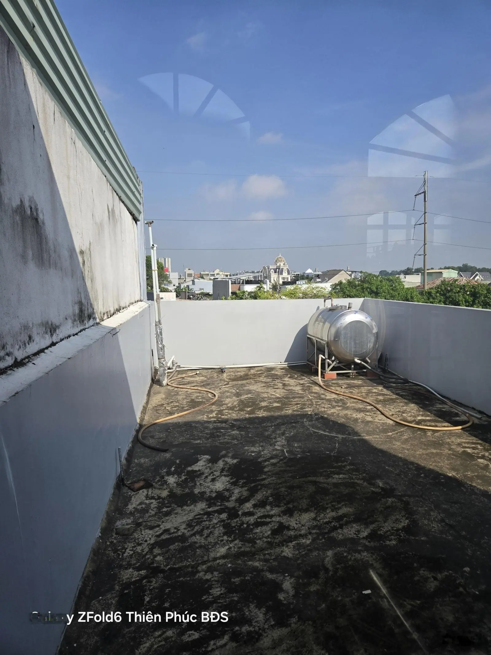 Nhà 3 tấm hoàn công MT đường D1,Tân Đông Hiệp, Dĩ An, giá chỉ 5,9 tỷ, 81m2.dts 148m.cho thuê 15 tr
