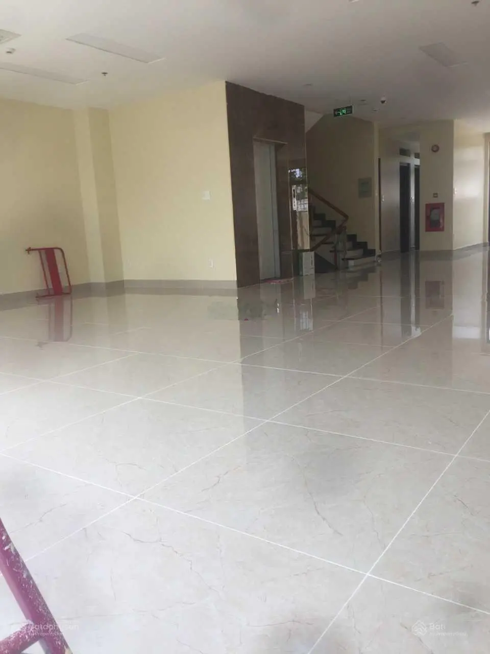 Bán nhà mặt tiền đường Hoàng Dư Khương, p12, Q10 hợp đồng thuê 170 triệu tháng giá: 55 tỷ TL