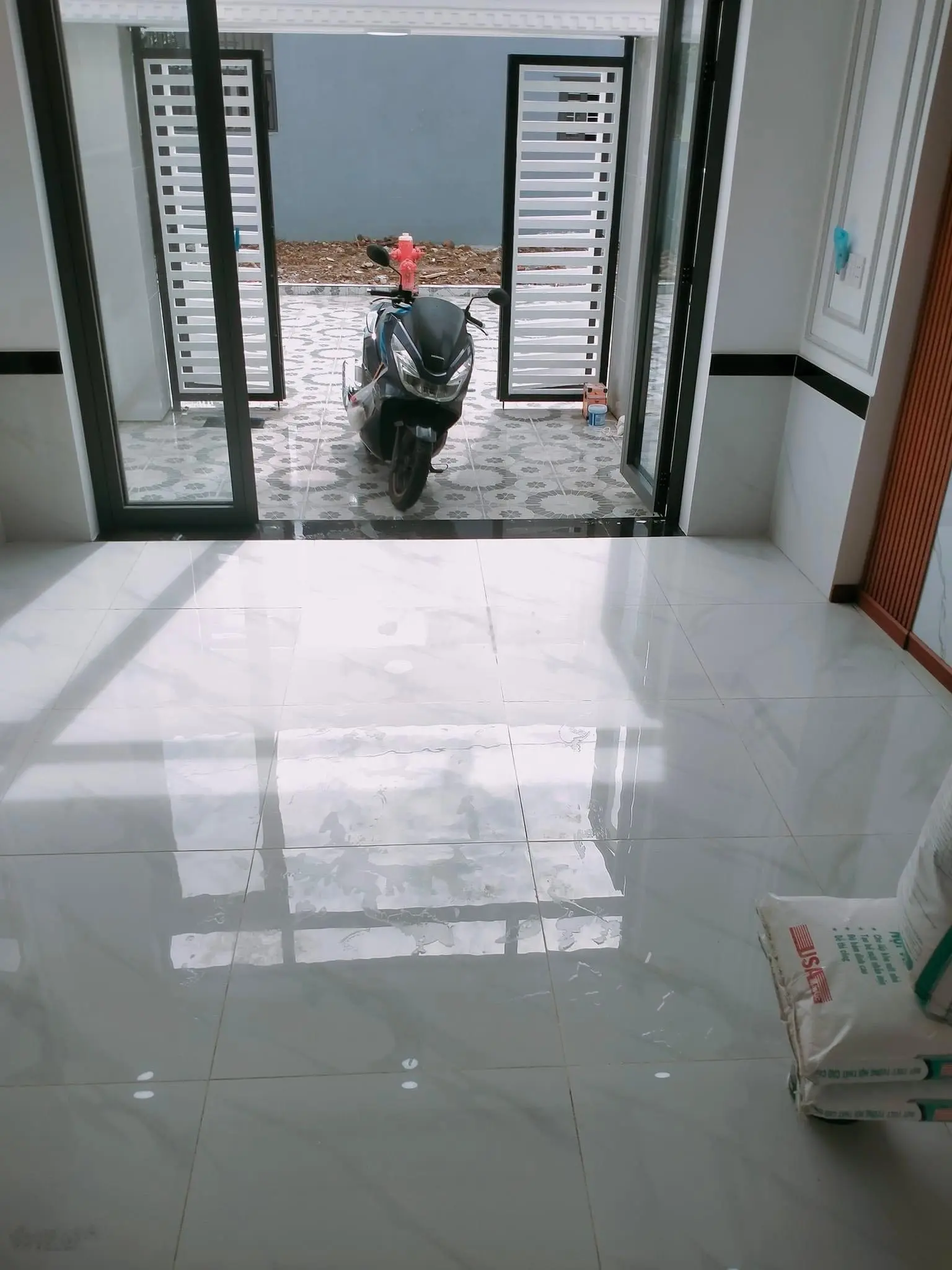 Cần bán căn nhà vừa mới xây song sổ riêng thổ cư 100% Đường 8m phường hóa an thành phố biên Hòa