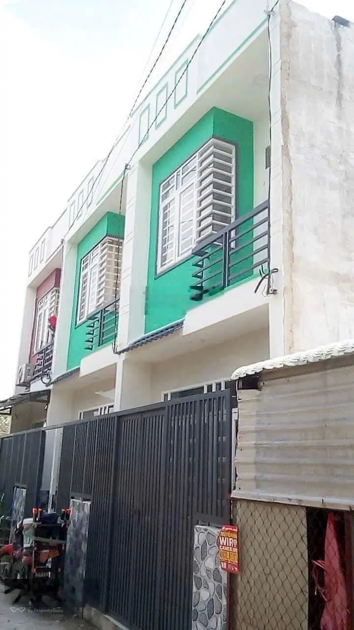 Nhà mới rất đẹp 1 trệt 1 lầu 4mx10m đường 5m ô tô đỗ cửa ngay chợ đình ủy ban xã mỹ hạnh bắc