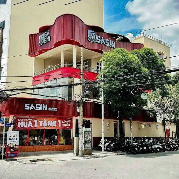 Chính chủ bán nhà đất 22x32m góc 2 mặt tiền Nơ Trang Long đang cho coffee 180tr/tháng giá 51 tỷ