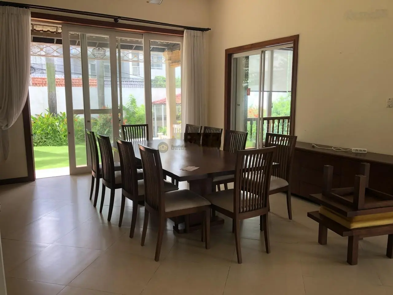 Bán biệt thự 15X25 (380m2), Trệt 2 lầu, ngay khu compound Eden - 70 tỷ