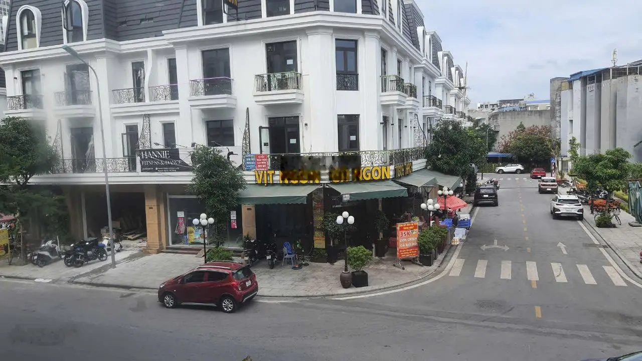 Bán căn liền kề cạnh shophouse Hoàng Huy Nguyễn Tất Tố, 60m2, mt 5.2m, 4 tầng, giá chỉ 8.1 tỷ