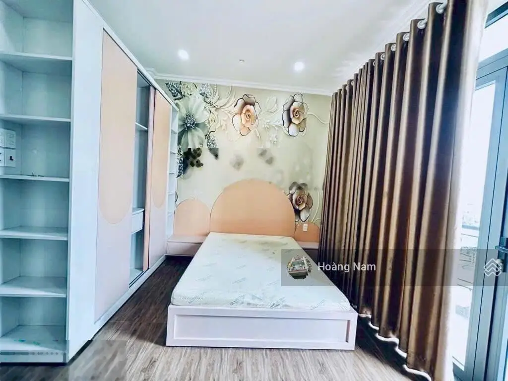3,7 tỷ còn 3 tỷ 390. Bán nhà 61m2 đường 47 Thảo Điền,Q2. Xây 5 lầu đang có 8 phòng cho thuê 60tr/th