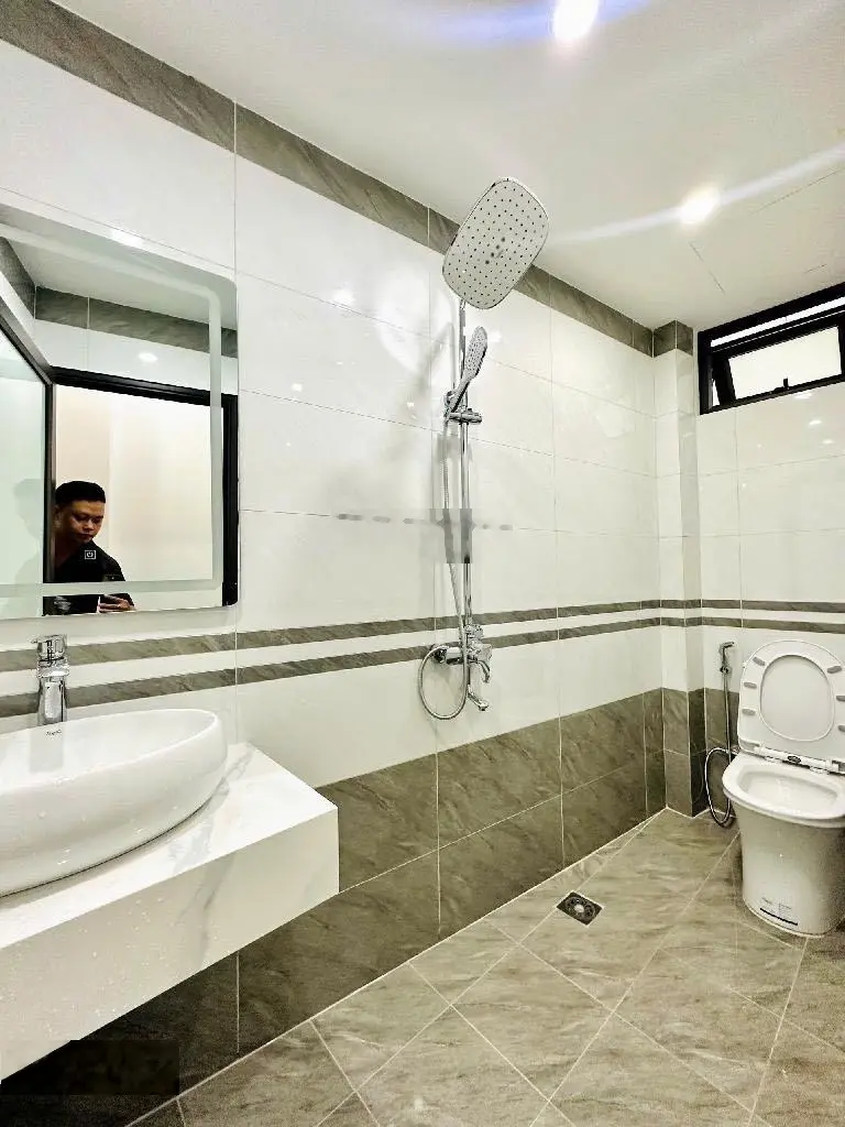 Bán Nhà Mới Đẹp Lòng Lạnh ,Vài Bước Ra Mặt Phố Minh Khai ,DT 44M2 ,MT4,2,5Tầng ,Giá 7Tỷ