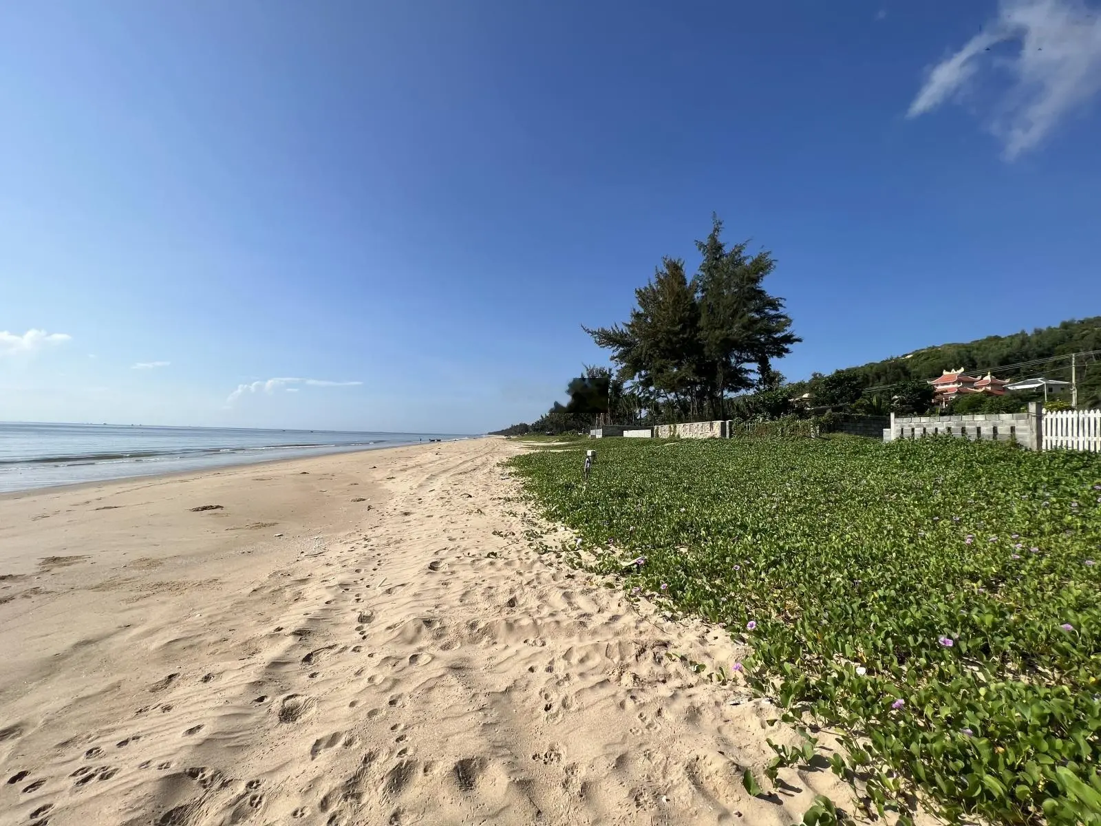 Cần bán lô đất biển nhỏ, có thổ cư giá tốt giáp biển, Lạc Long Quân, Tiến Thành, Phan Thiết