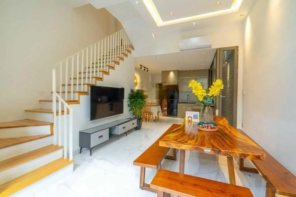 NHÀ 2 TẦNG THIẾT KẾ HIỆN ĐẠI MẶT TIỀN ĐƯỜNG 7,5M HOÀNG SĨ KHẢI, AN HẢI BẮC, SƠN TRÀ - CẦN BÁN GẤP !