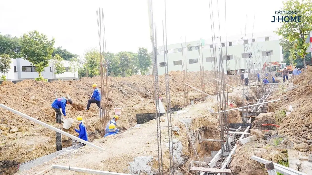 Nhà phố cao cấp thanh toán chỉ 990 triệu sở hữu ngay, cam kết thuê lại 10-12 triệu/tháng