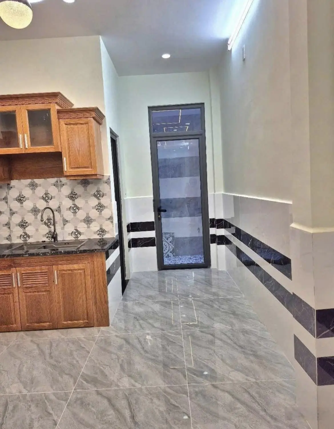 Sở hữu ngay nhà đẹp Thủ Đức 60m2 1T1L Đang cho thuê 6tr/tháng cạnh chợ thích hợp đầu tư
