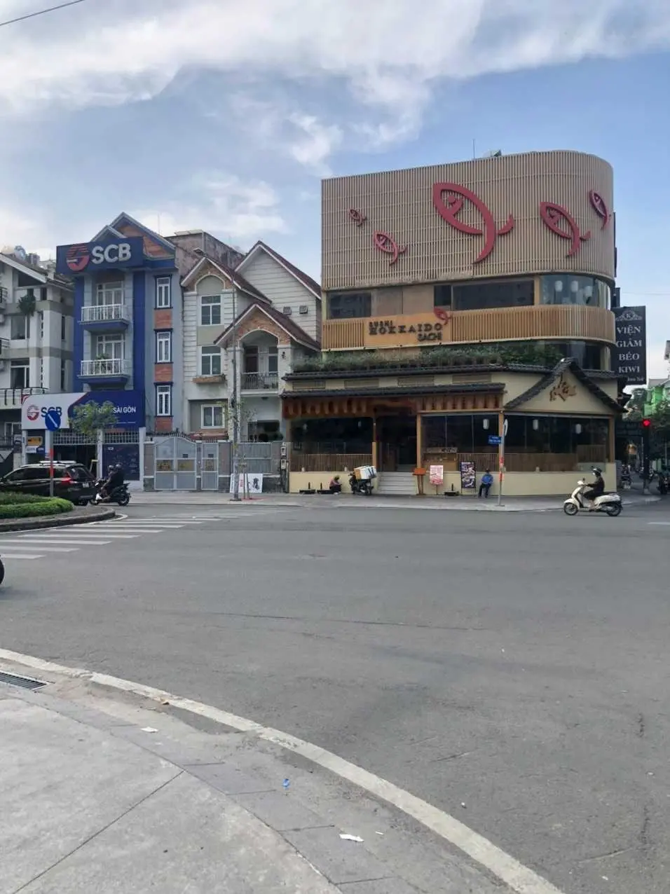 Chỉ 79 tỷ - Bán nhà mặt tiền 10m x 32m phố đi bộ ẩm thực Phan Xích Long, đang cho thuê 268tr/tháng