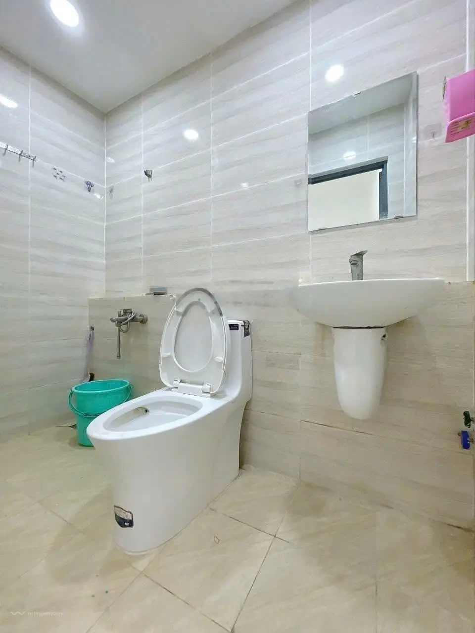 Chủ cần bán 60m2, 3PN, 2WC tại Đặng Công Bỉnh, Bình Chánh, tiện ích nội khu tốt, đầu tư ổn
