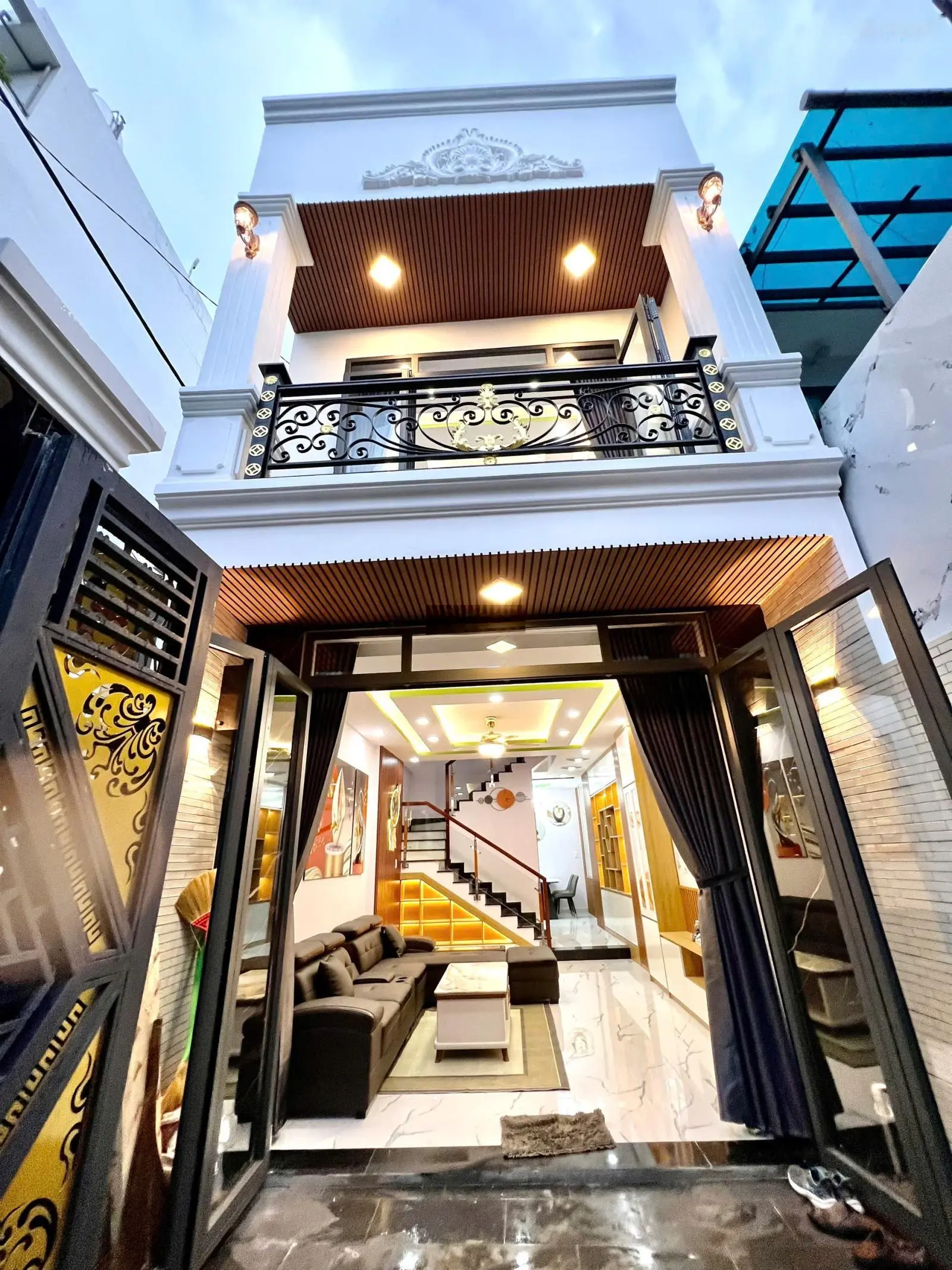 chính chủ cần bán gấp nhà phú nhuận giá rẻ mới xây 100%