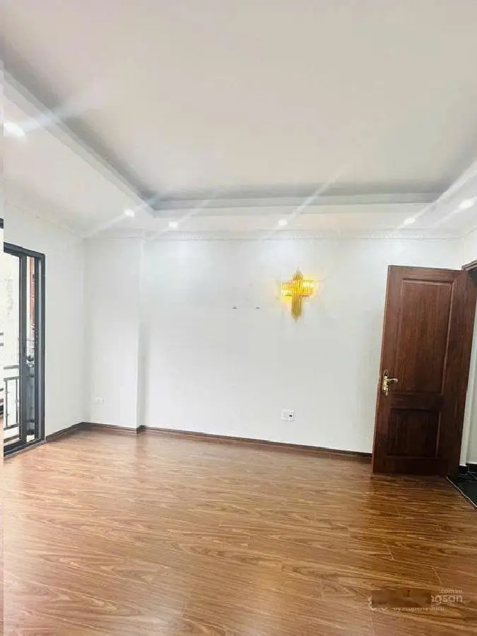 Bán nhà Yên Hòa, 51m2x5 tầng, 7 phòng ngủ, ngõ thông, gần phố. 9.25 tỷ