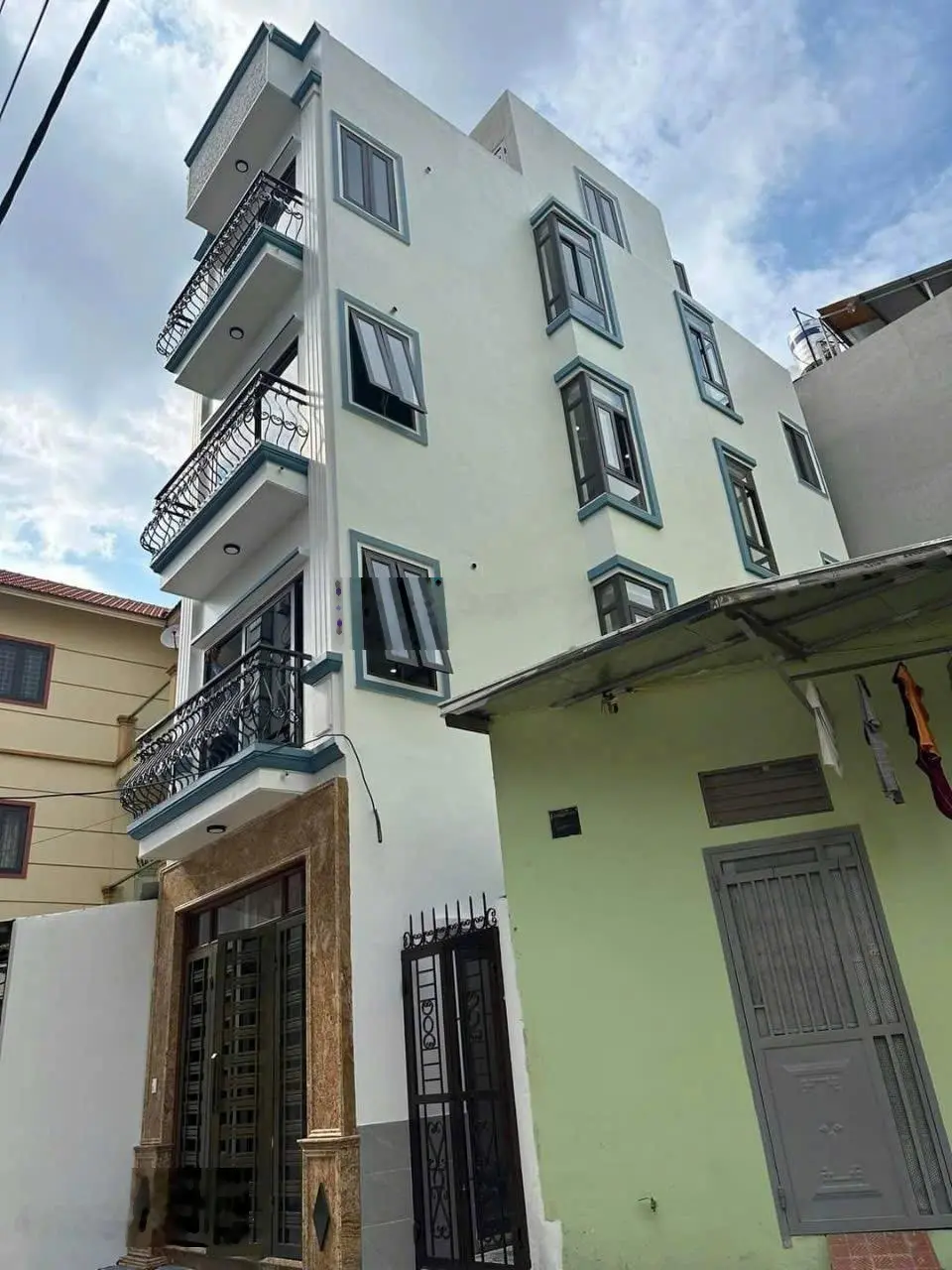 Cần Bán Nhà Hà Trì- Hà Đông. 50m-5 tầng.Ngõ thông. Lh 0353 131 ***