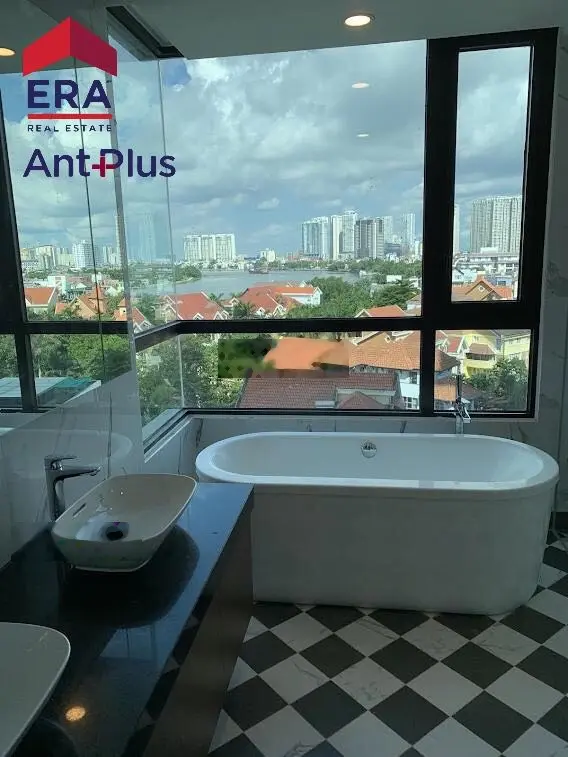 Hàng hiếm 4PN, 188m2 view sông 360 độ ôm trọn SG hoa lệ + giá tốt nhất D'Edge Thảo Điền, quận 2
