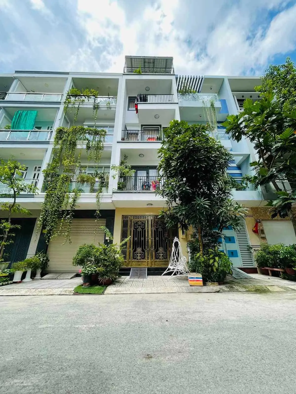 Bán nhà phố 3 lầu (4x17,5m), P. Phú Mỹ, Q.7 Khu Công Ích Quận 4 liền kề Phú Mỹ Hưng giá 11,5 tỷ