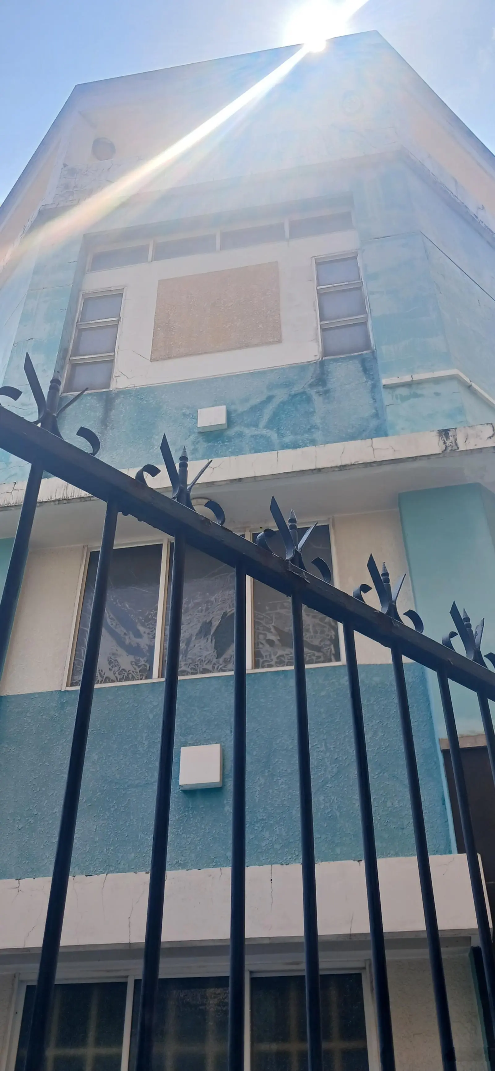 Nhà bán rẻ nhất Q6, 4 tầng, 7,2m X 13m ((90m2) giáp minh phụng, giá nhỉnh 6ty xíu