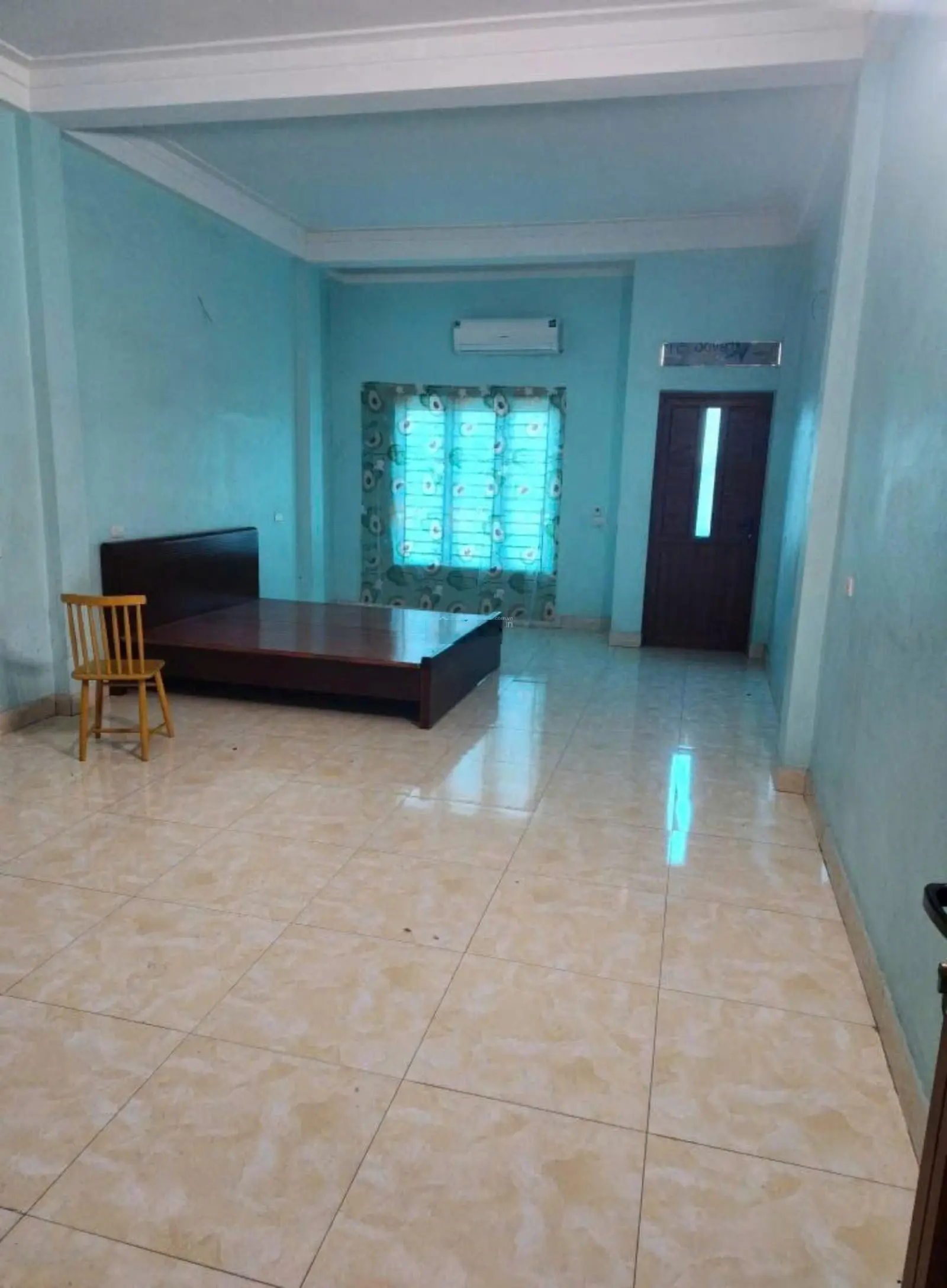 Bán nhà 4 tầng trục chính chợ lãm làng cạnh khu công nghiệp quế võ 1 Bắc Ninh