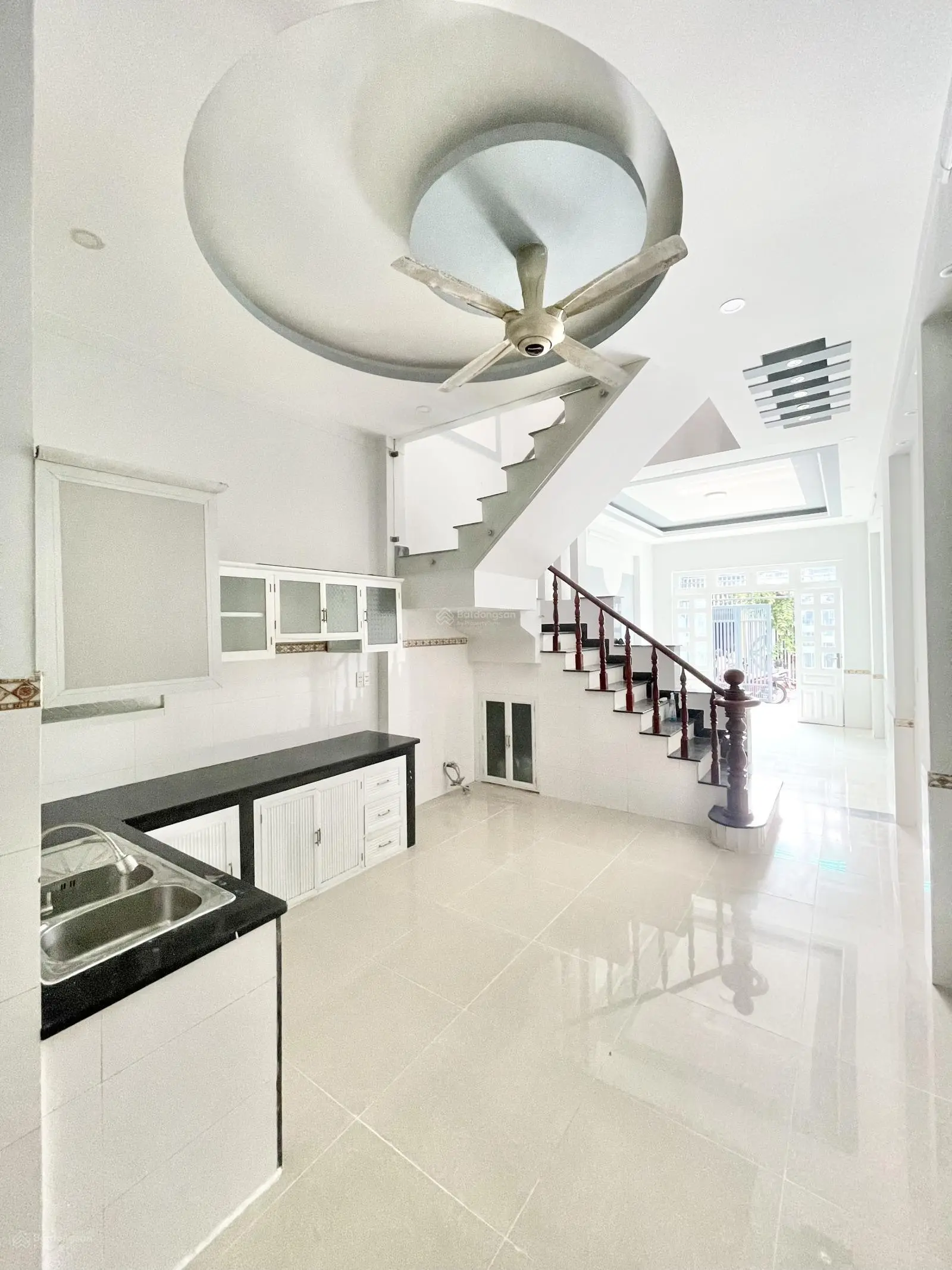 Bán Nhà Sổ Riêng Đường Ngô S 3PN, 2WC, 72m2 tại Ngô Văn Sở, Dĩ An, Bình Dương, giá siêu hời 3,45 tỷ