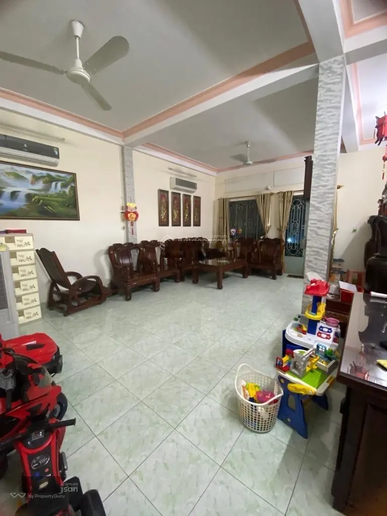 Bán nhà mặt tiền kinh doanh Ngay Công Viên Hoàng Văn Thụ ,Tân Bình ,185m2 ,ngang 10m chỉ 59 tỷ