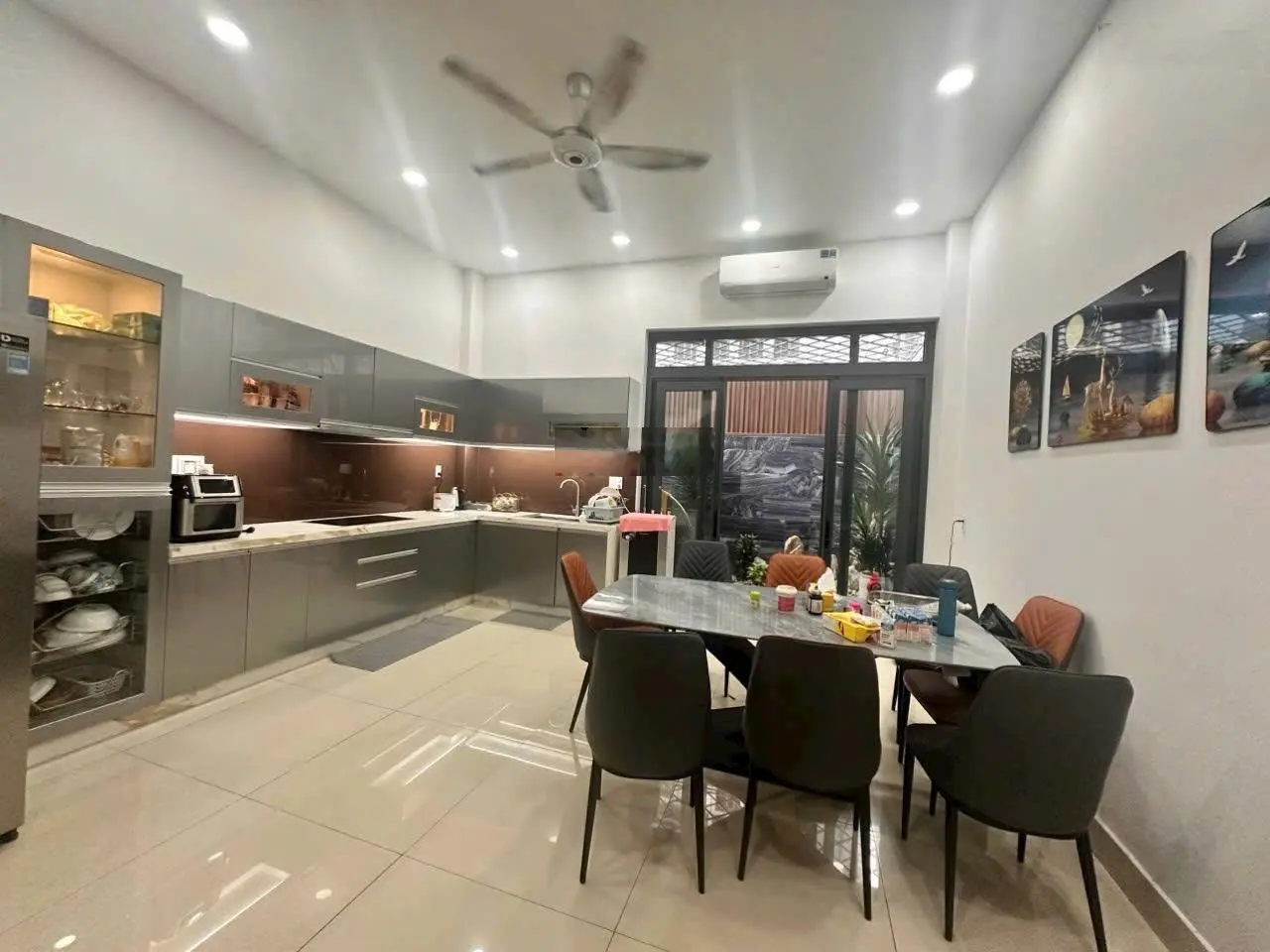Nhà phố mặt tiền 14m, KDC Gia Hoà Đỗ Xuân Hợp, Phước Long B, TP Thủ Đức. DT: 100m2/14 Tỷ