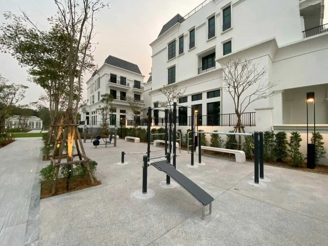 Giá chuẩn căn biệt thự đơn lập 216m2 Le Jardin ParkCity vị trí cực đẹp giá 62 tỷ. LH 0931686226