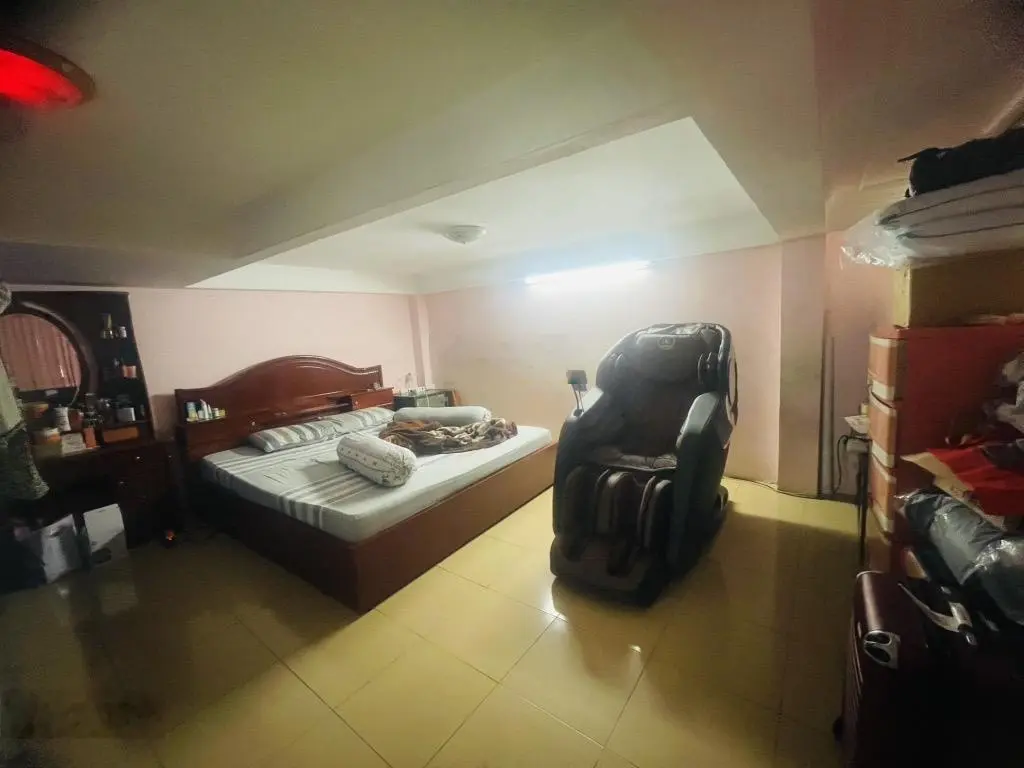 Bán nhà Phan Đăng Lưu, 40m2, gần Nơ Trăng Long, 5.x tỷ