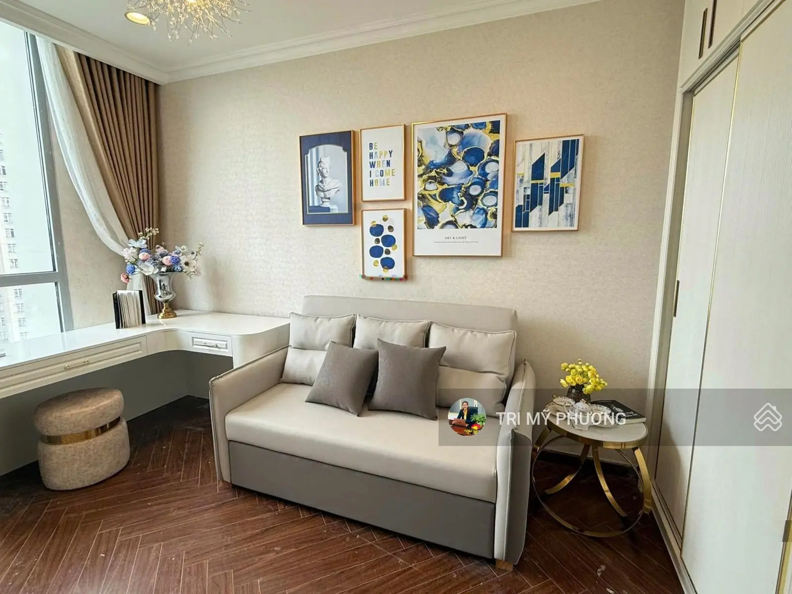 Đã có sổ hồng - vinhomes central park - chính chủ bán nhanh căn 3pn + rộng 135m2 + full nội thất