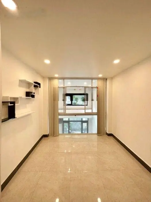 Chính chủ siêu phẩm duy nhất tại Đường Nguyễn Trọng Tuyển, 12,8 tỷ VND, 53m2