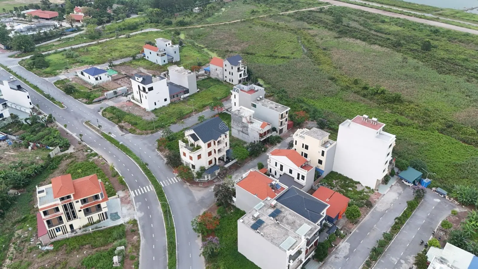 105m2 khu đô thị Bắc Sông Cấm, Thuỷ Nguyên, Hải Phòng, vị trí kim cương, giá cực tốt