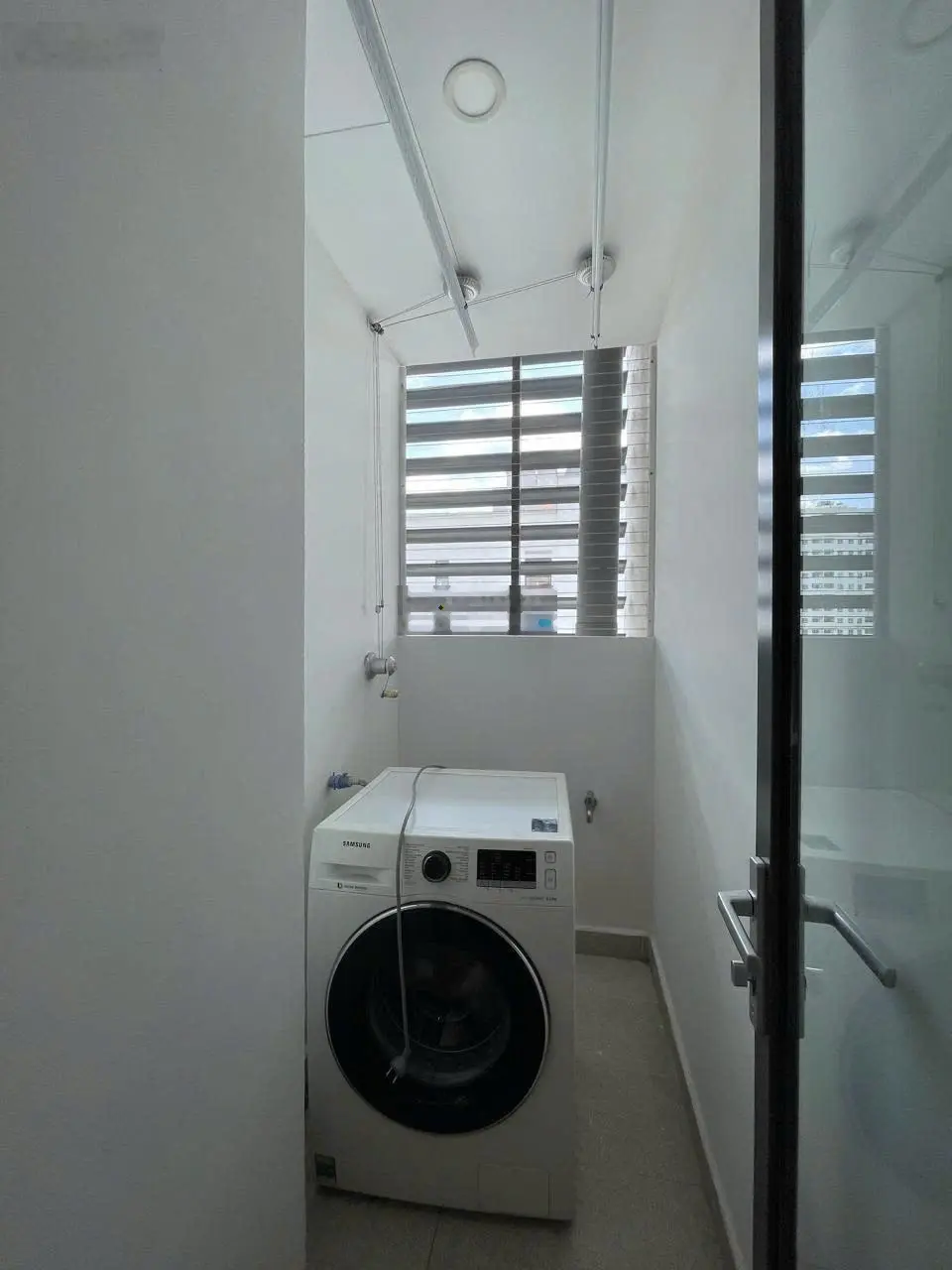Mr.Trung - Cần bán CH New City quận 2. 2PN - 2WC DT 62m2 view hồ bơi. Giá chỉ: 4,3 tỷ bao thuế phí