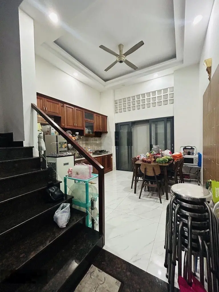 Nhà mới đón tết, đầy đủ công năng, mặt tiền hẻm xe hơi, phường vip tân hưng, quận 7.