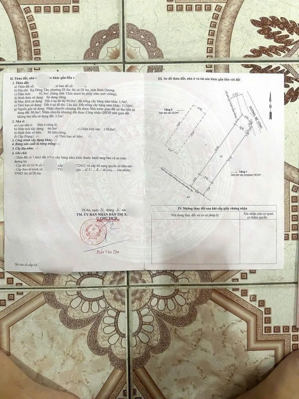 Bán căn nhà trệt lầu hoàn công phường Dĩ An . Diện tích đất 93.5m2 ngang 4m giá 3.38 tỉ Tl