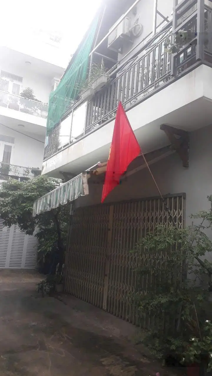 Lô góc 2 mặt tiền, hẻm xe tải tại Dương Đức Hiền, Tân Phú, 6.3 X 10,5m 60m2 chỉ 7.7 tỷ