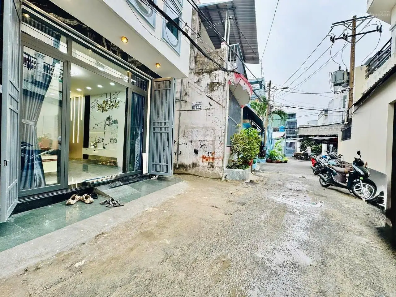 Nhà đẹp giá sốc Trần lựu, Q.2, HXH, SHR, tặng nội thất cao cấp, giá 2 tỷ 3, Lh: Thái 0947489255.