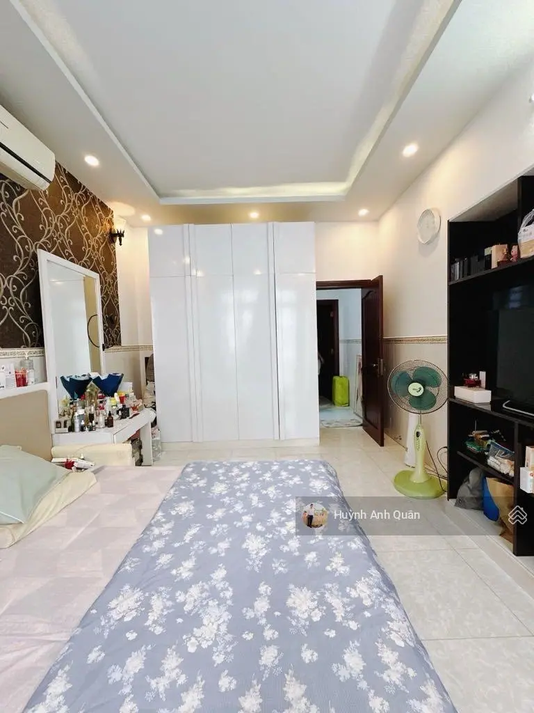 Bán đẹp mới xây đường số tại Phường 4, Quận 4, 5tầng 5p 6w ST, chỉ nhỉnh 6 tỷ